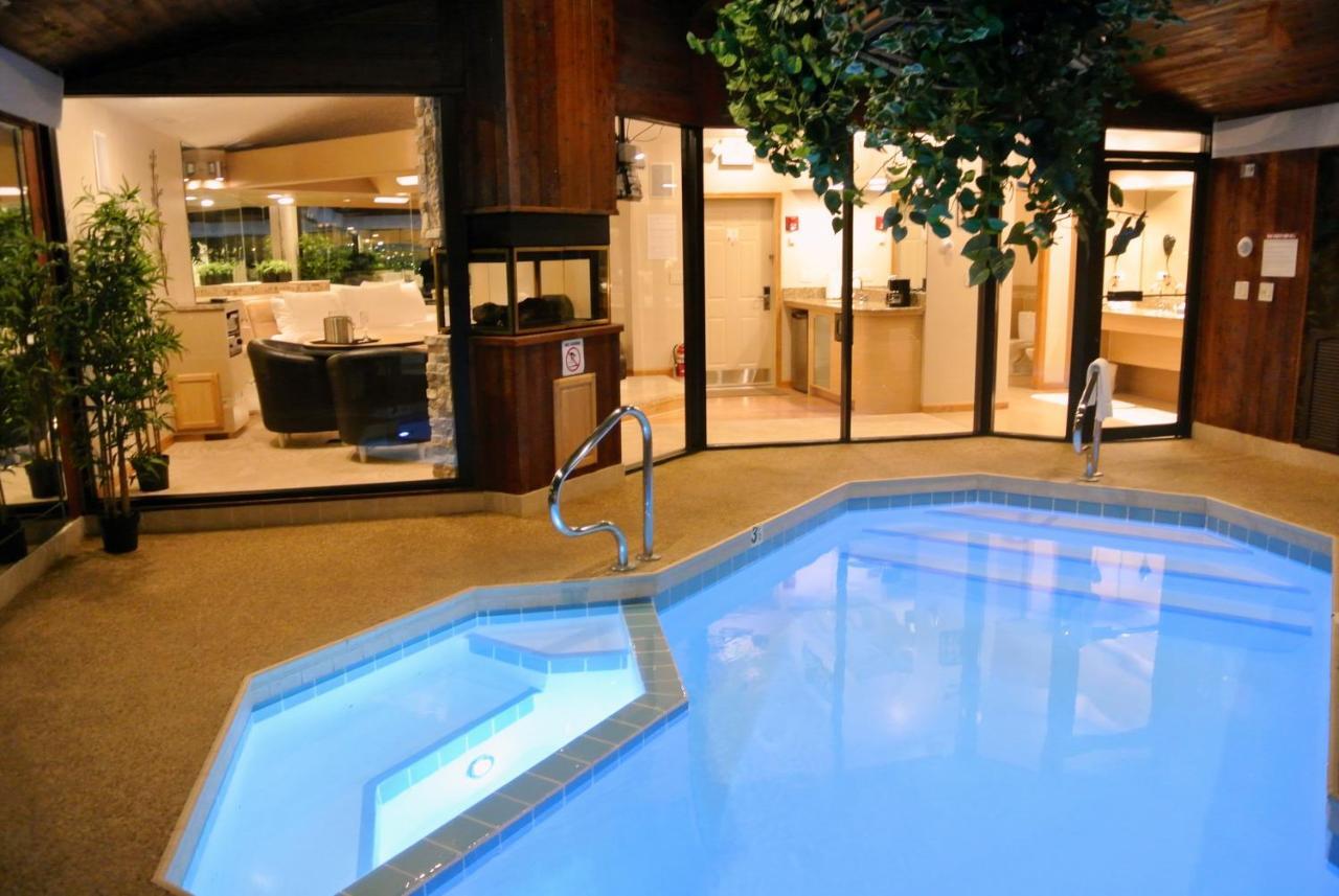 Sybaris Pool Suites Frankfort - Adults Only Екстериор снимка